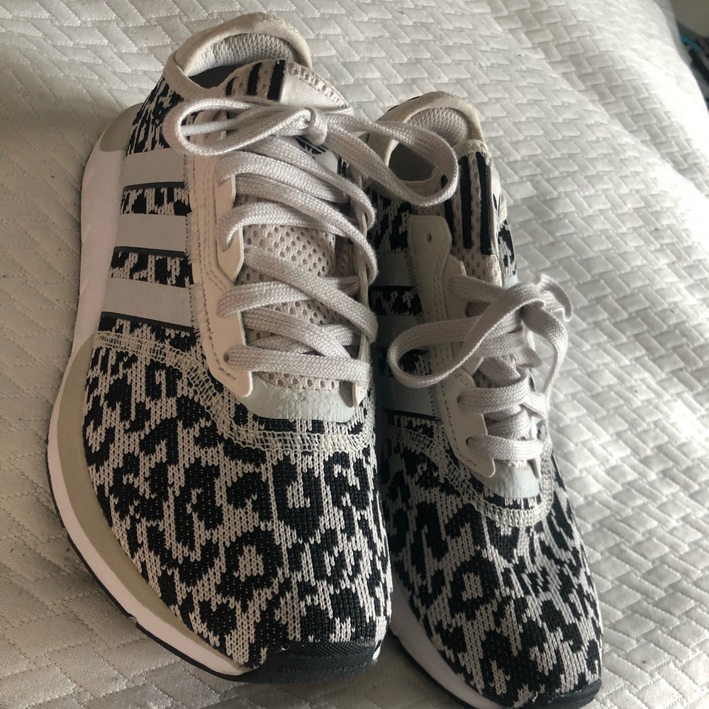 Leopard print Adidas Swift Run